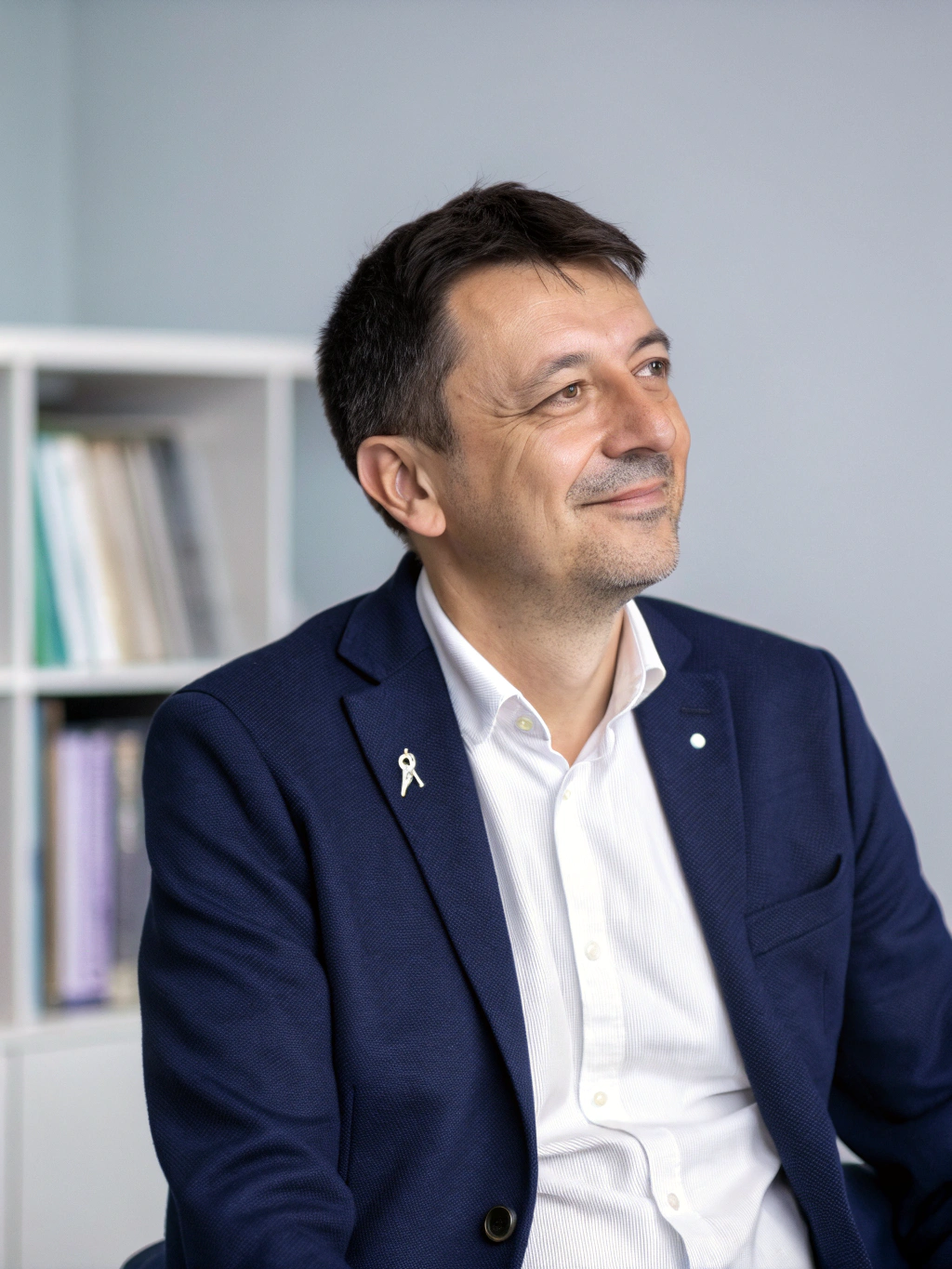 Portrait of DR. ARIS THORNE